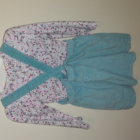 Toddler Girls Clothing Carter's size 18 months - Picture 3 of 15